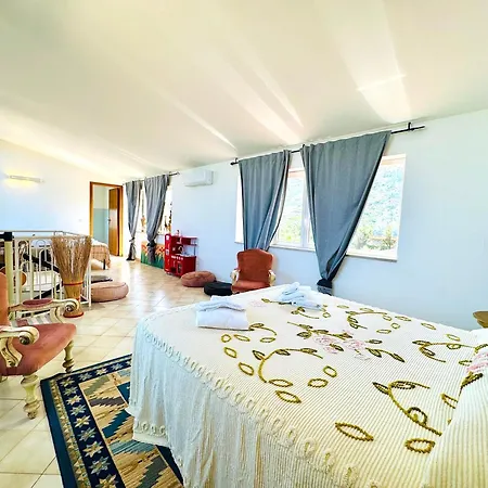 Donna Vincenza Villa